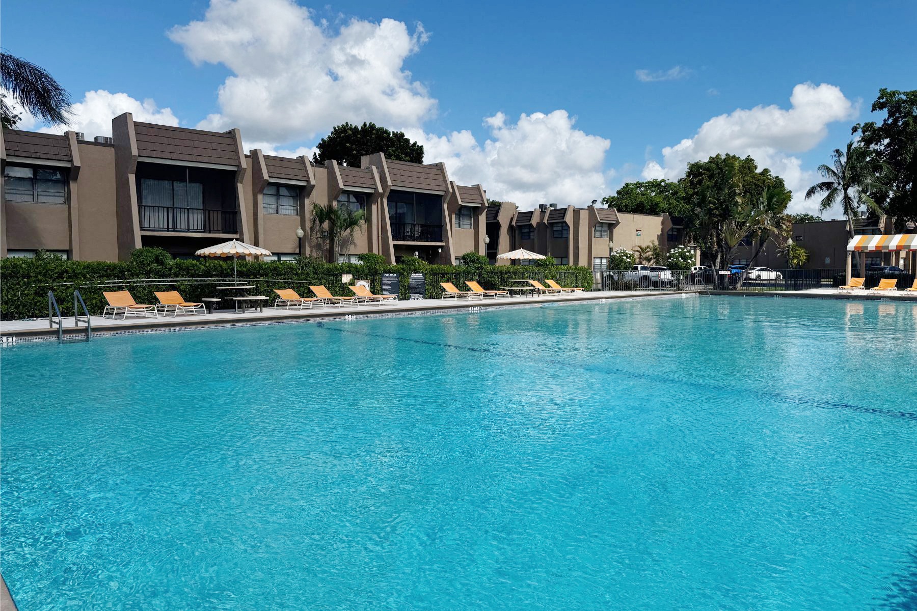 Courtyards At Miami Lakes